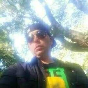 Meet your Posher, Travis